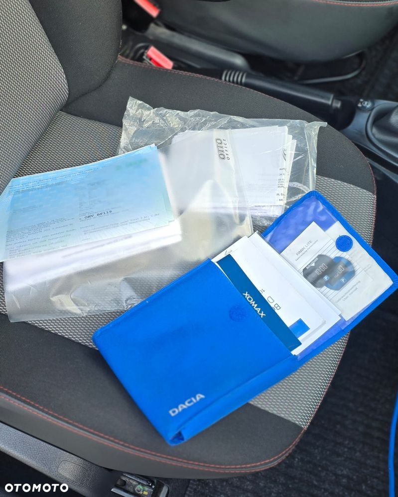 Dacia Duster 1.6 16V 105 4x2 Prestige - 12