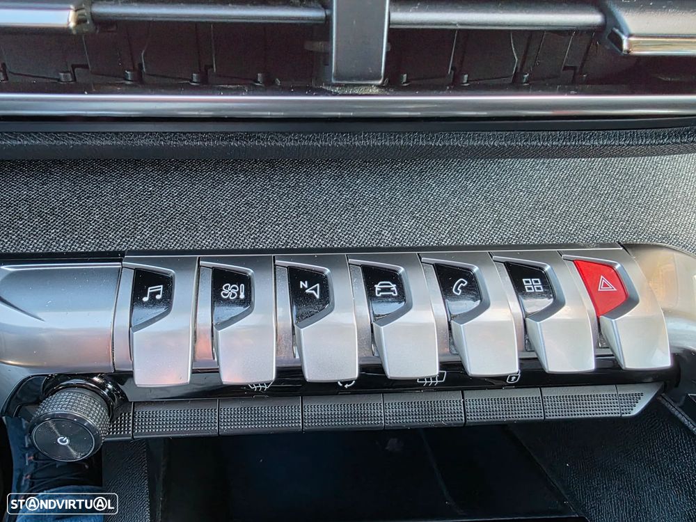 Peugeot 3008 1.2 PureTech Allure Pack - 13