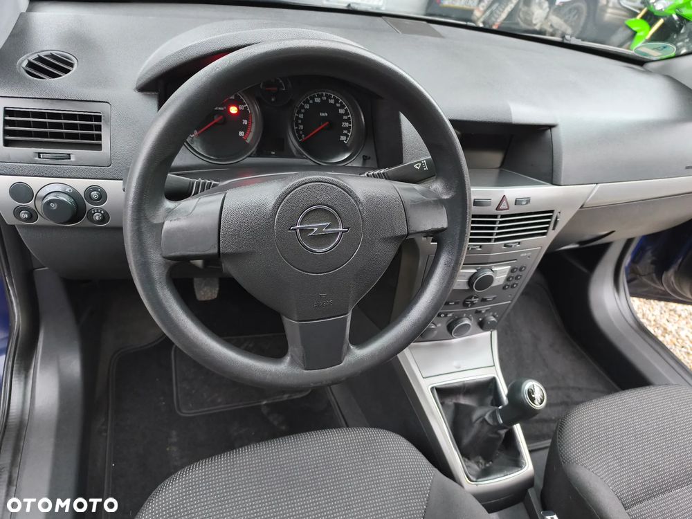 Opel Astra - 14