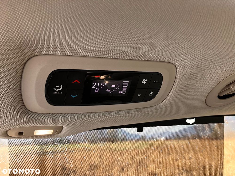 Chrysler Pacifica - 26