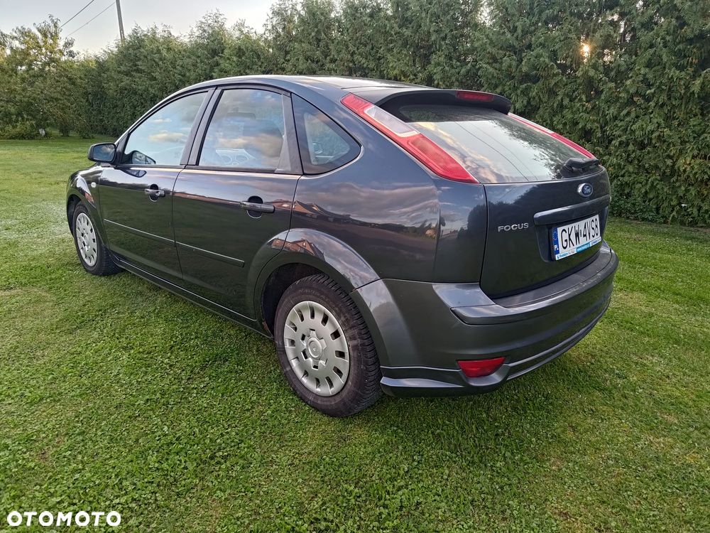 Ford Focus 1.6 TDCi Trend - 4