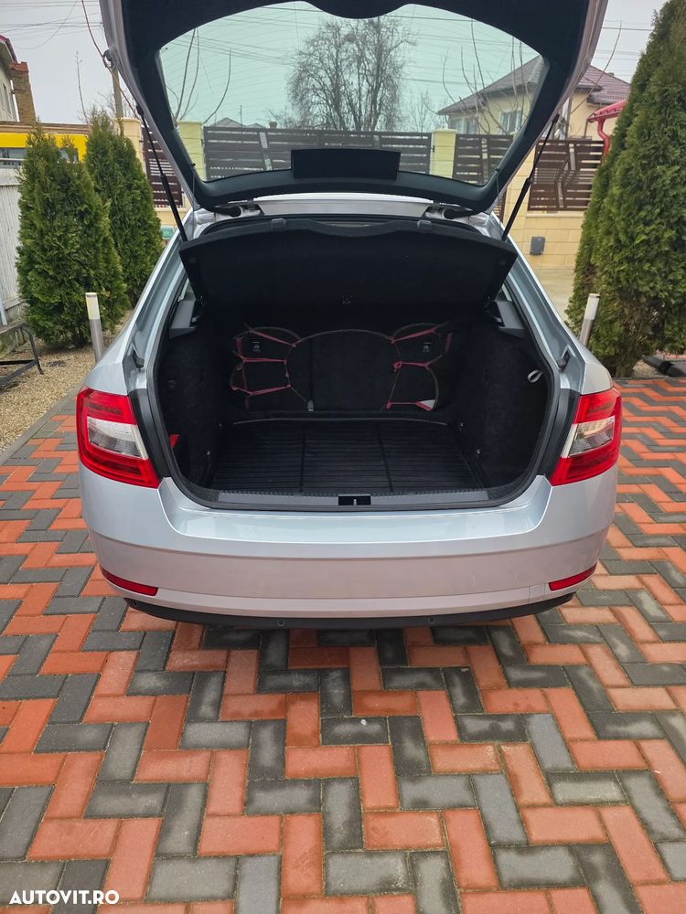 Skoda Octavia 1.6 TDI Ambition - 4