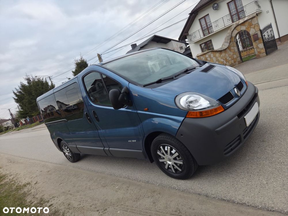 Renault Trafic Passenger Expression - 3