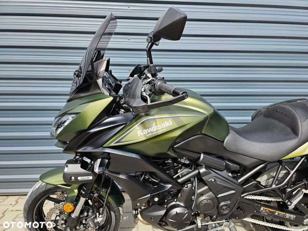 Kawasaki Versys 650 - 12