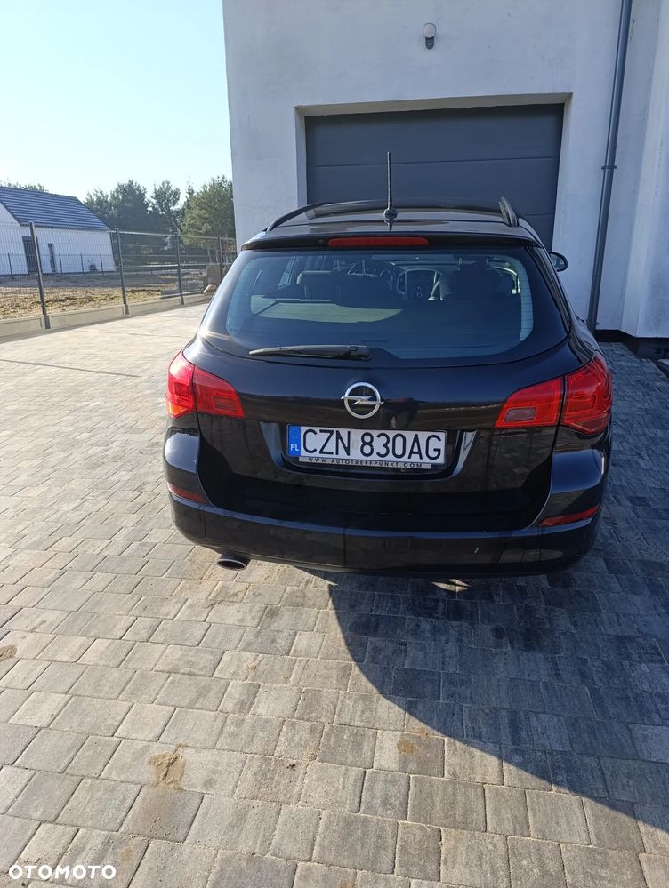 Opel Astra 1.4 T Enjoy - 2