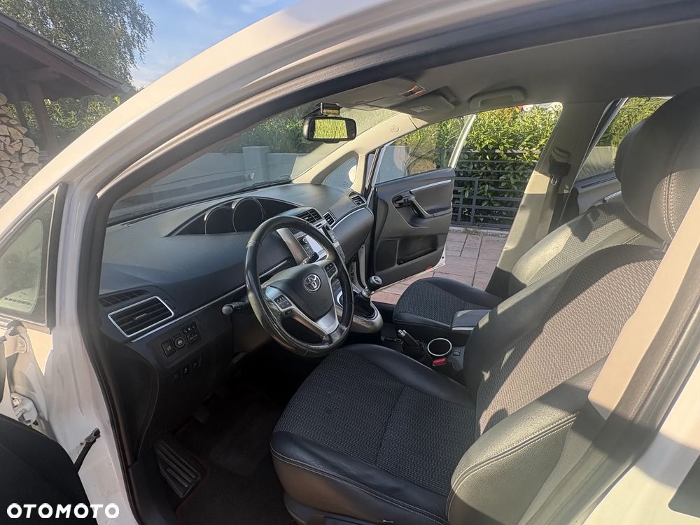Toyota Verso - 5
