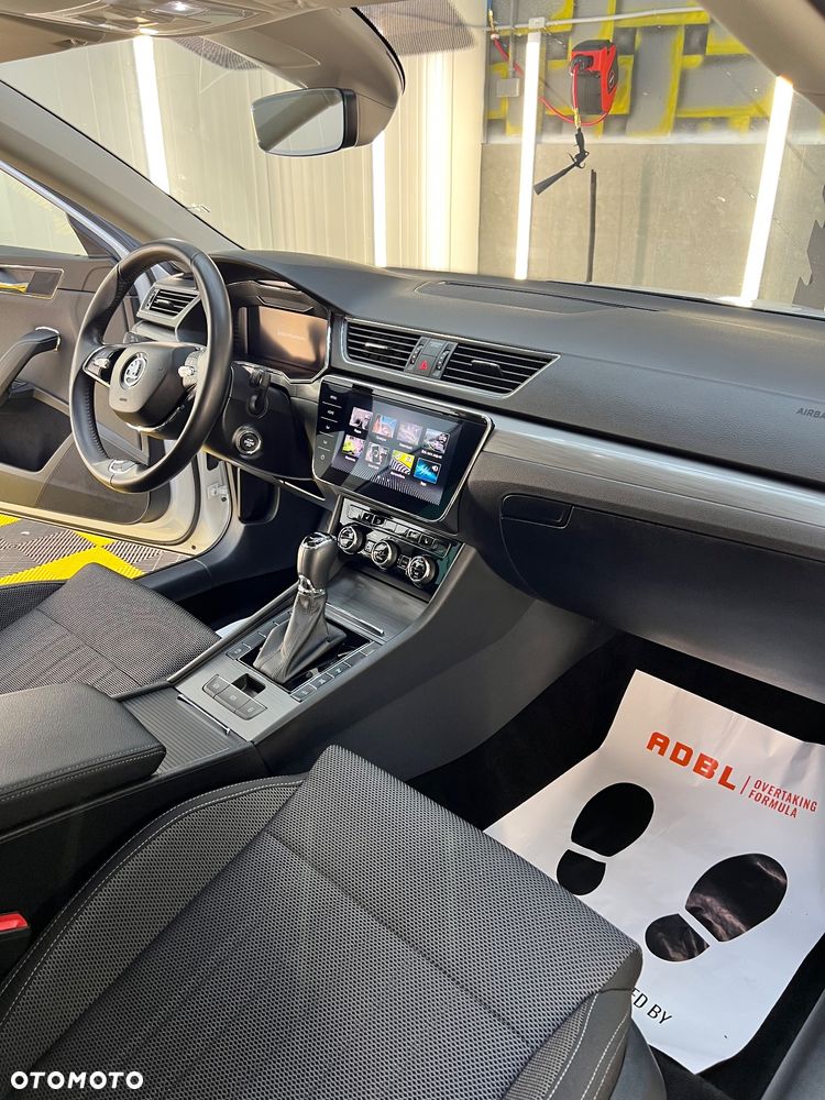 Skoda Superb 2.0 TDI Style DSG7 - 11