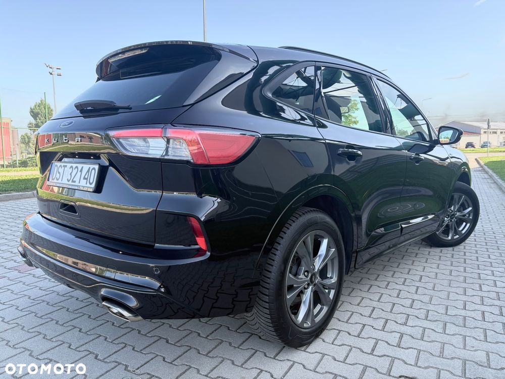 Ford Kuga 1.5 EcoBoost 2x4 ST-Line - 3