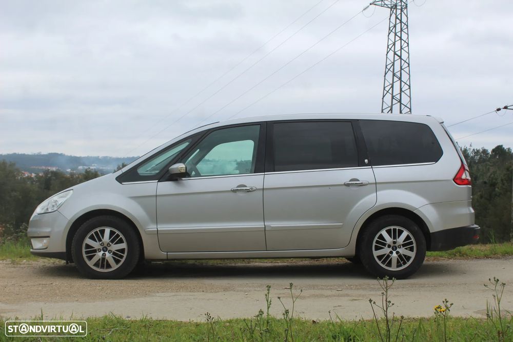 Ford Galaxy 1.8 TDCi Ghia - 11