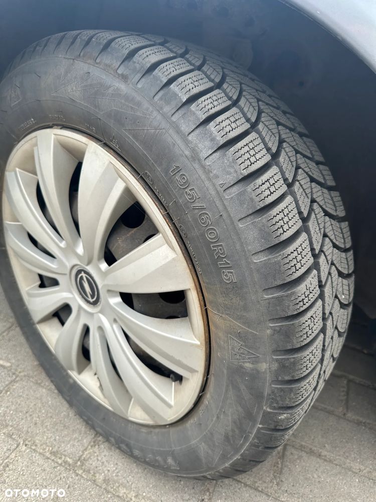 Opel Astra 1.4 Start - 11