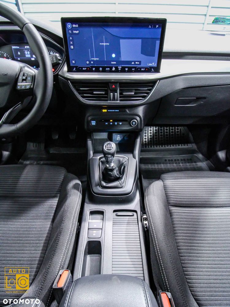 Ford Focus 1.0 EcoBoost Titanium - 16