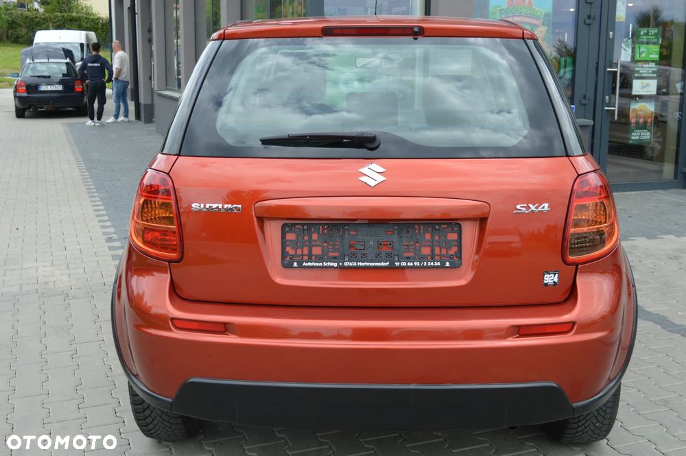 Suzuki SX4 1.5 Streetline 4x2 Classic - 16