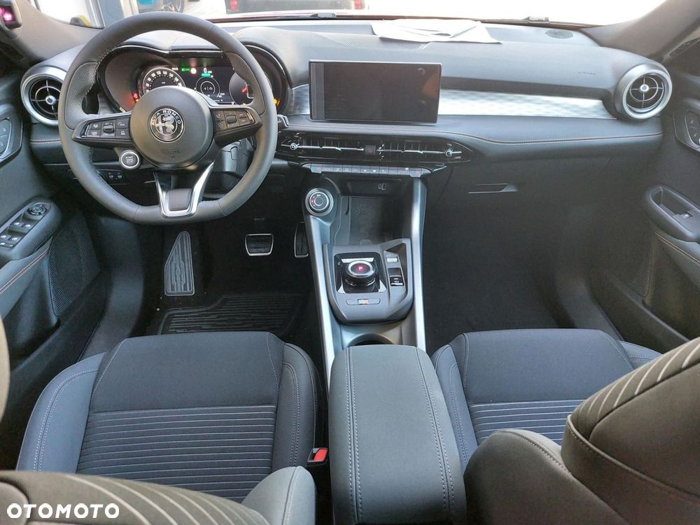 Alfa Romeo Tonale 1.5 T4 GSE mHEV Sprint DCT - 12