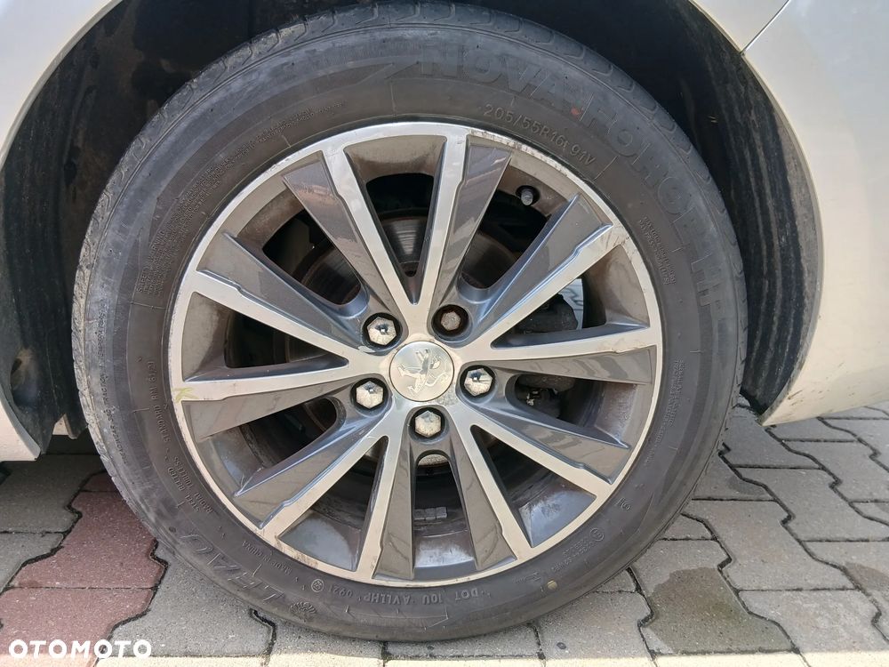 Peugeot 308 BlueHDi FAP 120 Stop&Start GT-Line Edition - 13