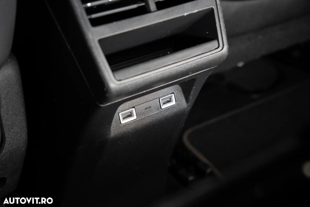 DS Automobiles DS 7 Crossback - 31