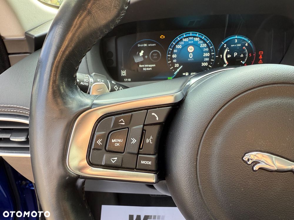 Jaguar F-Pace 20d AWD R-Sport - 26