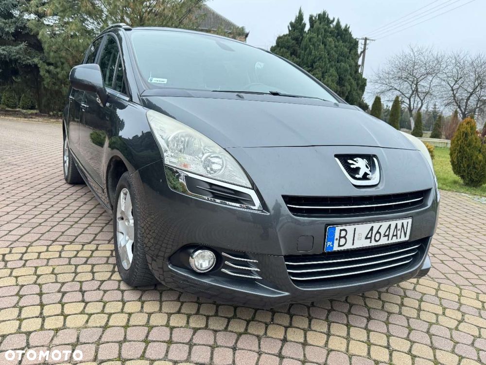 Peugeot 5008 - 17