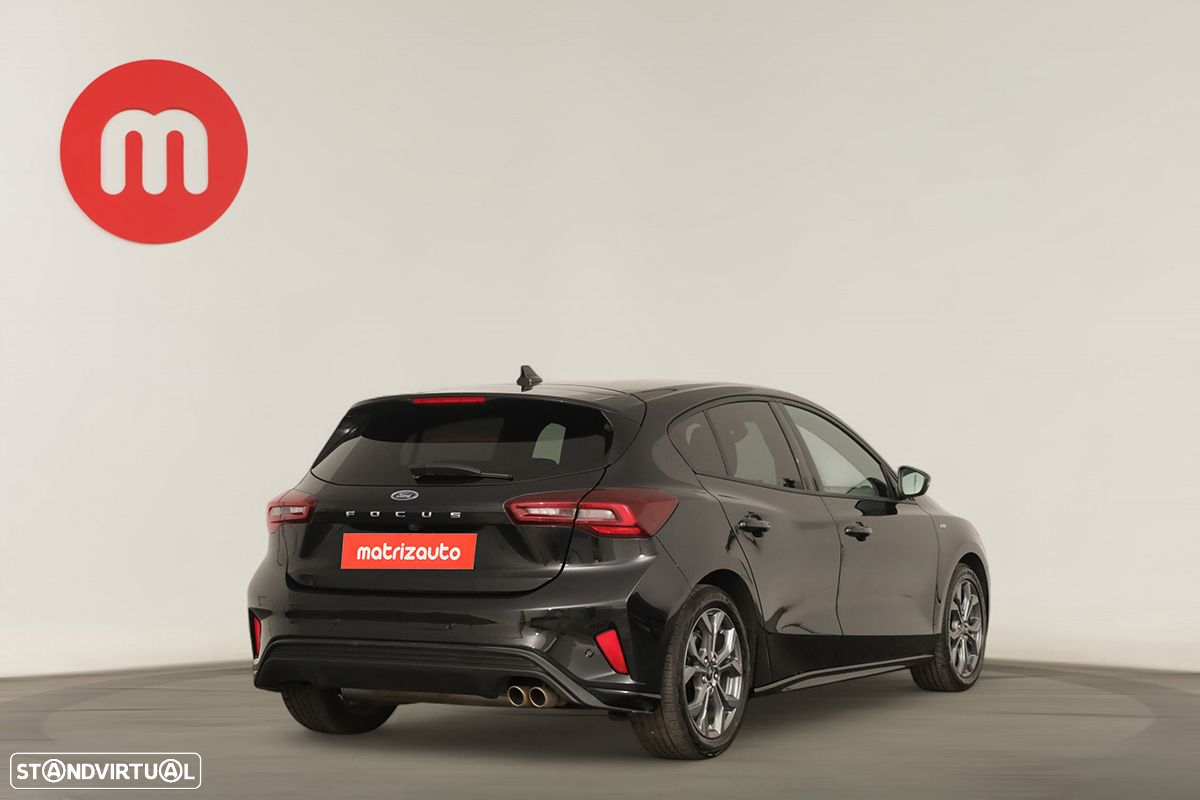 Ford Focus - 4