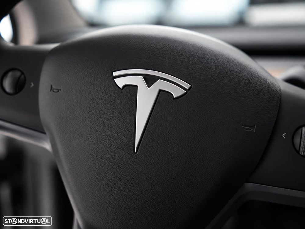 Tesla Model 3 Long-Range Dual Motor AWD - 13
