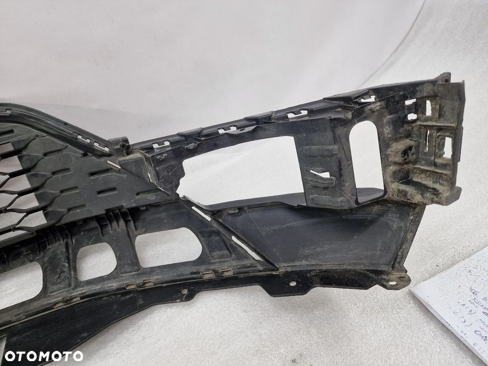 VW T-ROC 2GA 17- SPOJLER / DOKŁADKA / KRATKA ŚRODKOWA ZDERZAKA PRZEDNIEGO PRZÓD , NR 2GA805903D , NR AUKCJI KR408 - 14