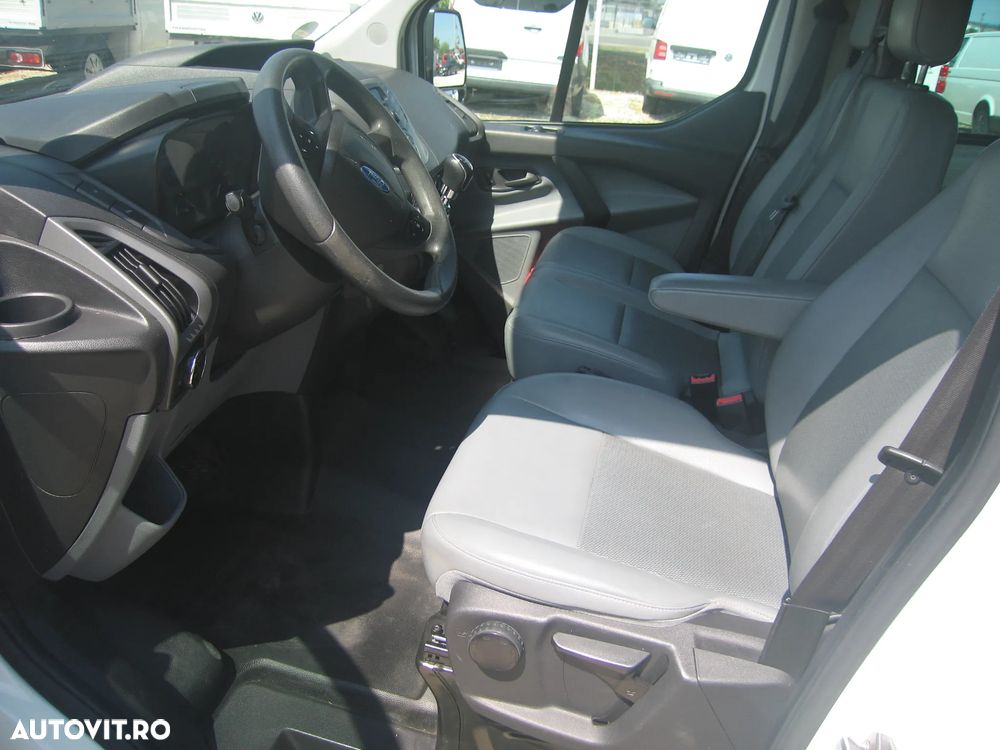 Ford RANSIT  CUSTOM , 9 Locuri  XL , L1 - H 1. AC FATA SPATE - 33
