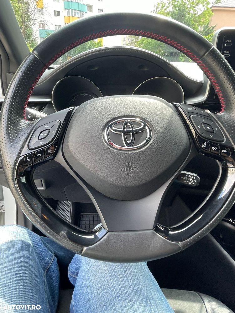 Toyota C-HR - 9