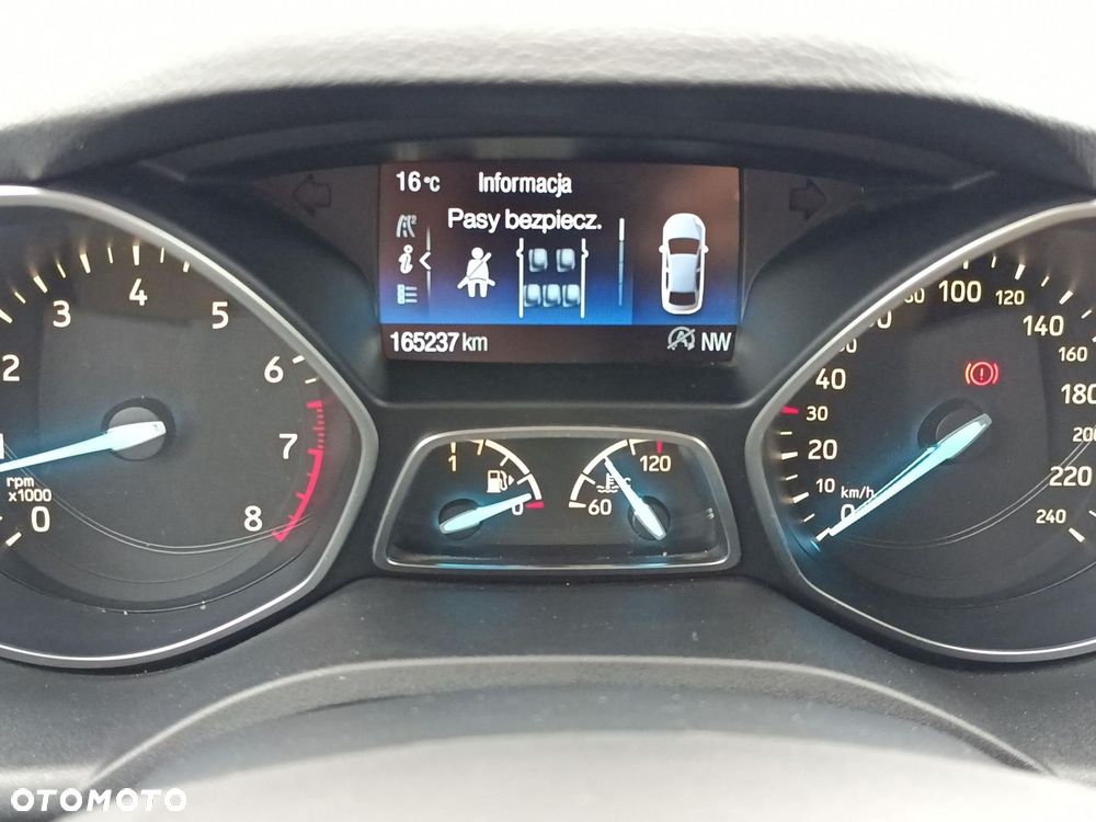Ford Kuga - 22