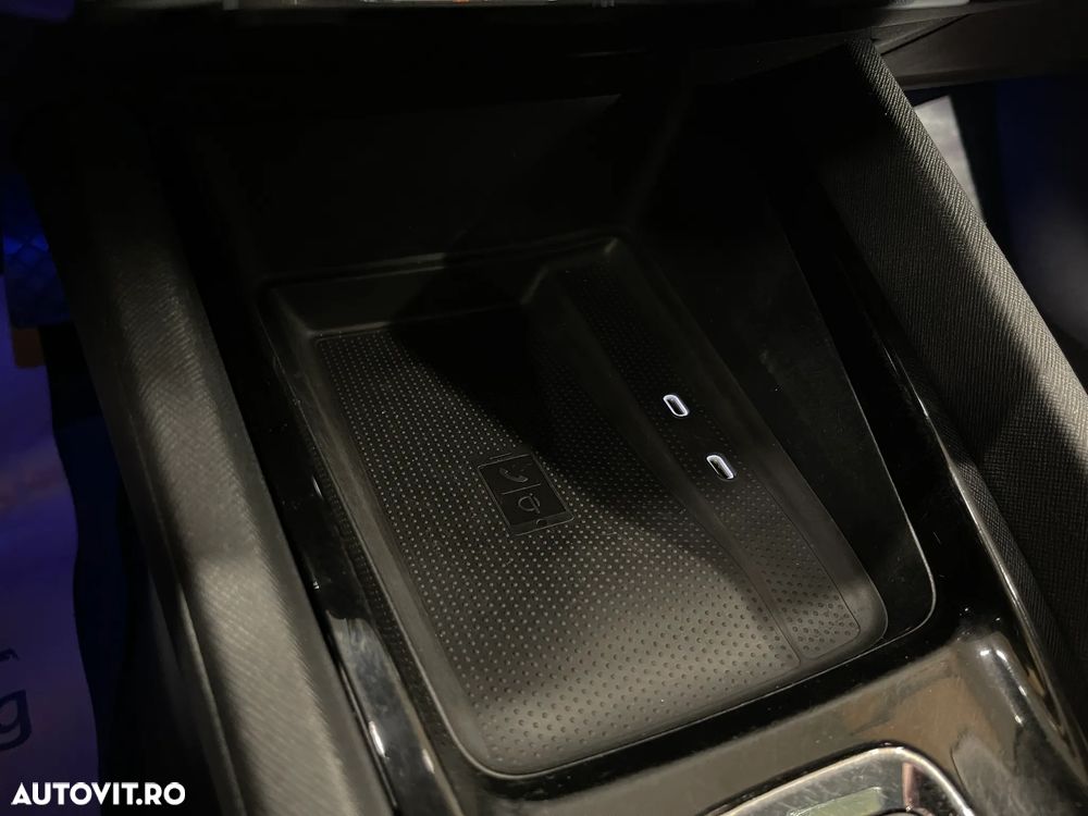 Skoda Octavia 2.0 TDI DSG Style - 33