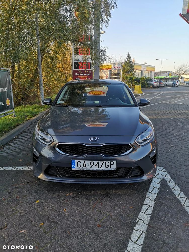 Kia Ceed - 1