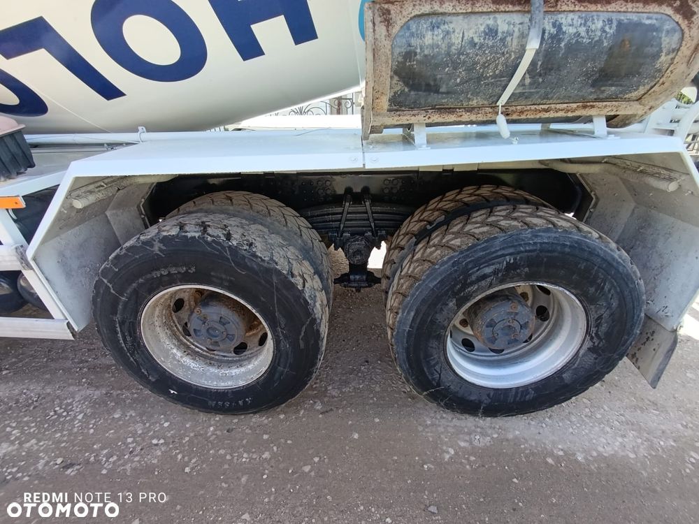 Scania P380 Liebherr 9/10 m3 - 13