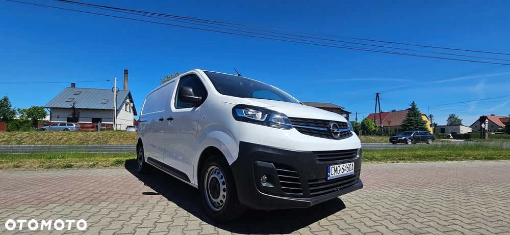 Opel Vivaro - 1