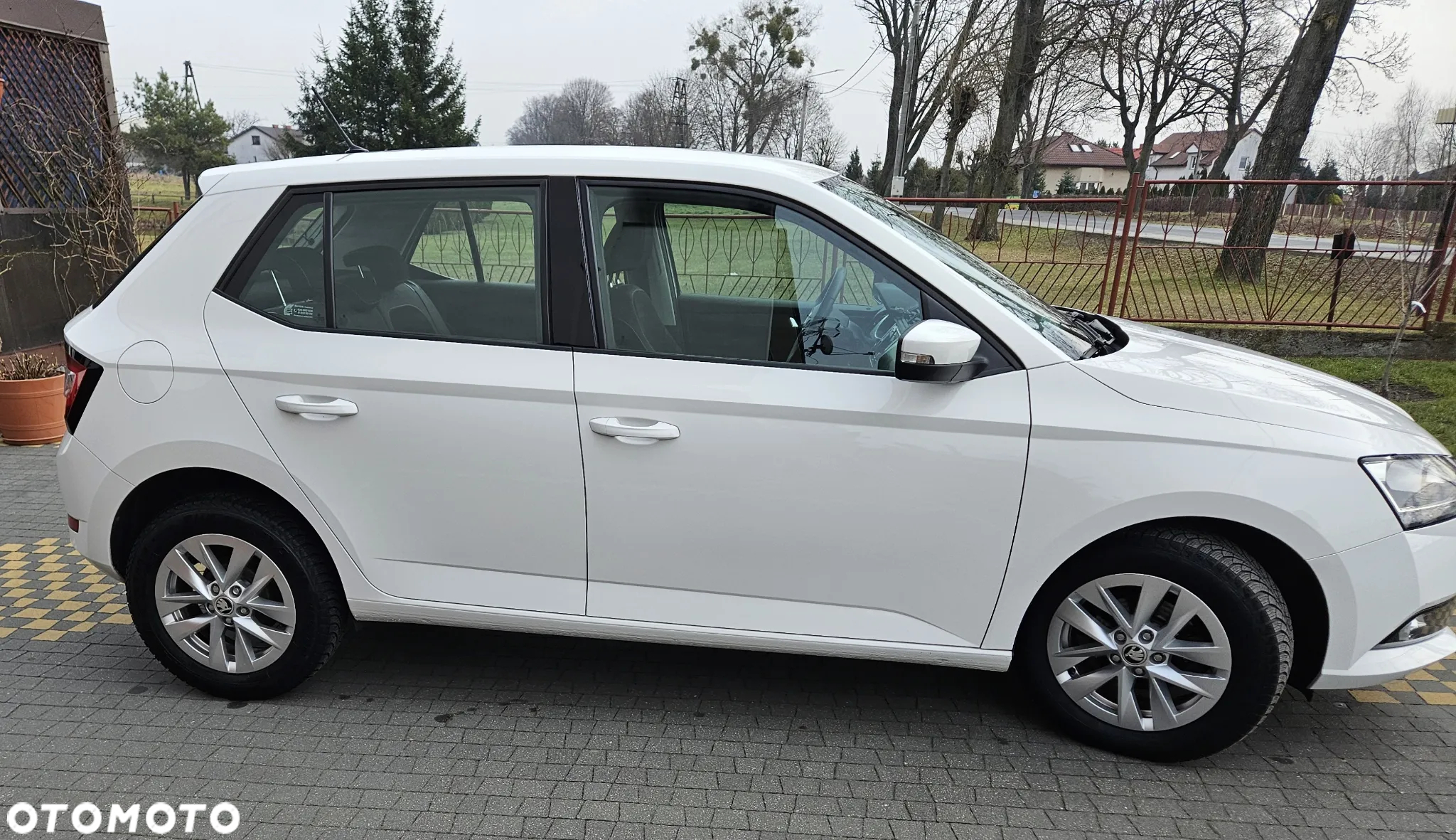 Skoda Fabia 1.0 TSI Ambition - 4