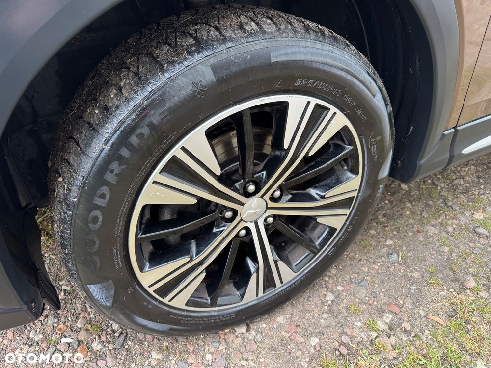 Mitsubishi Eclipse Cross 1.5 T-MIVEC ClearTec CVT 2WD Diamant Edition Plus - 9