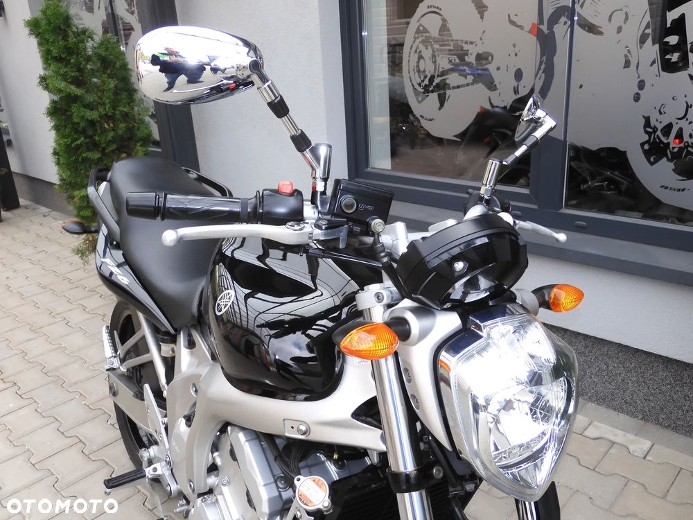 Yamaha FZ6 - 3