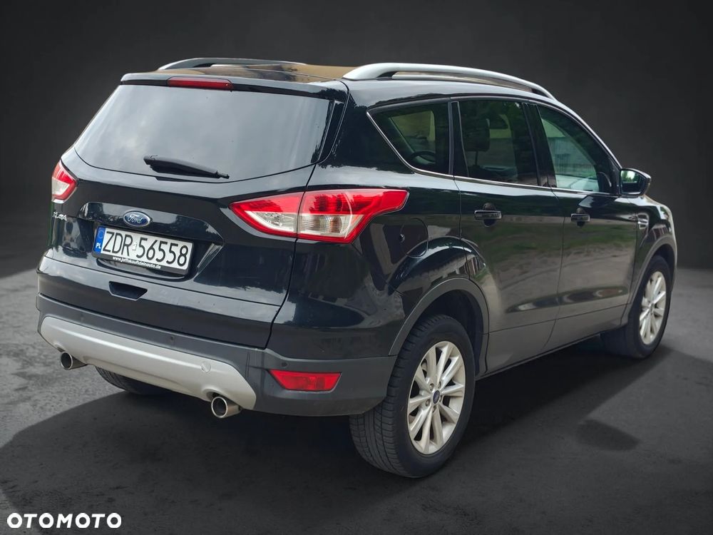 Ford Kuga 2.0 TDCi FWD Titanium - 3