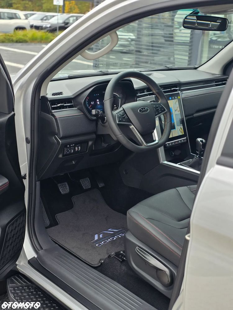 JAC T8 PRO Standard - 20