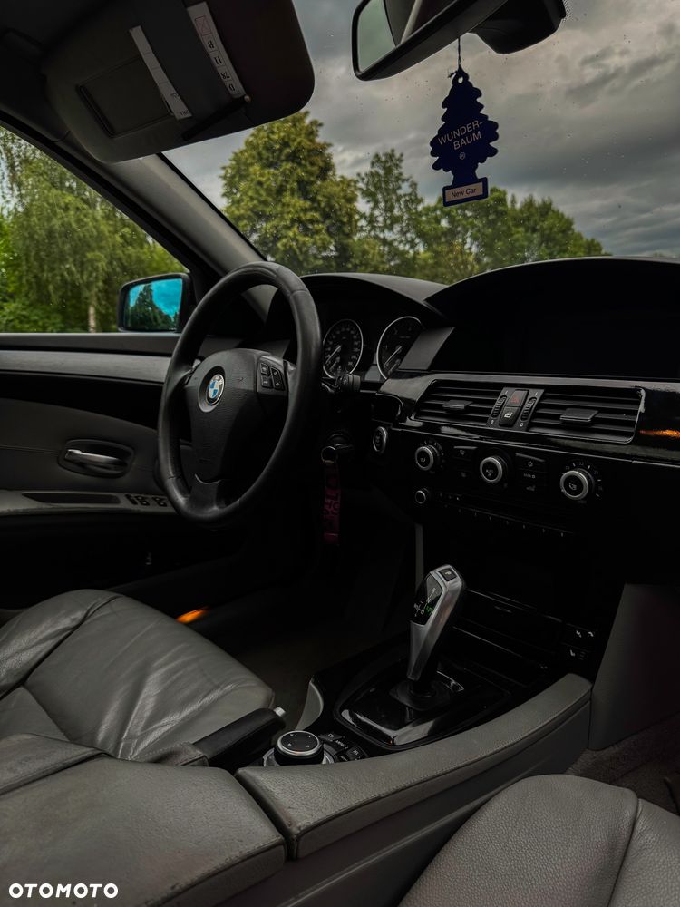 BMW Seria 5 - 10