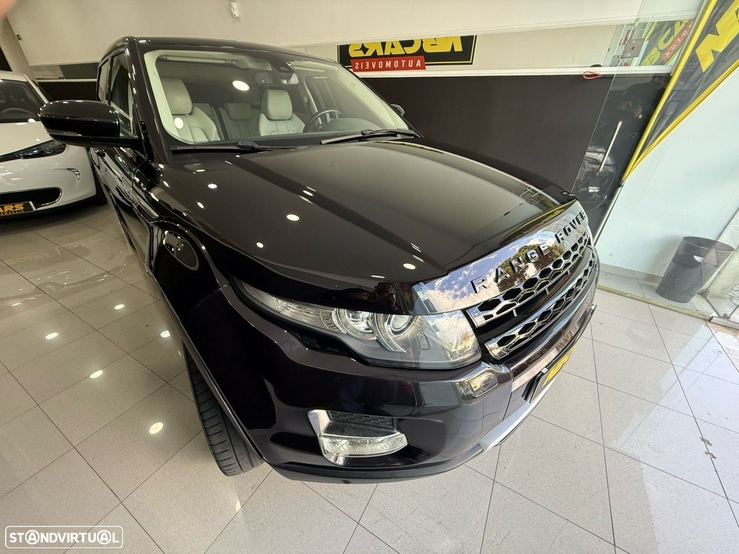Land Rover Range Rover Evoque 2.2 SD4 Prestige - 4