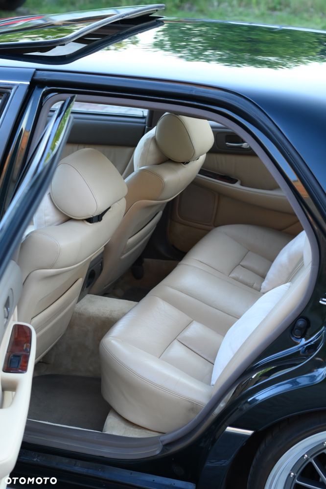 Lexus LS Standard - 10