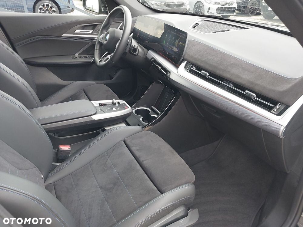 BMW X1 sDrive20i mHEV sport - 16