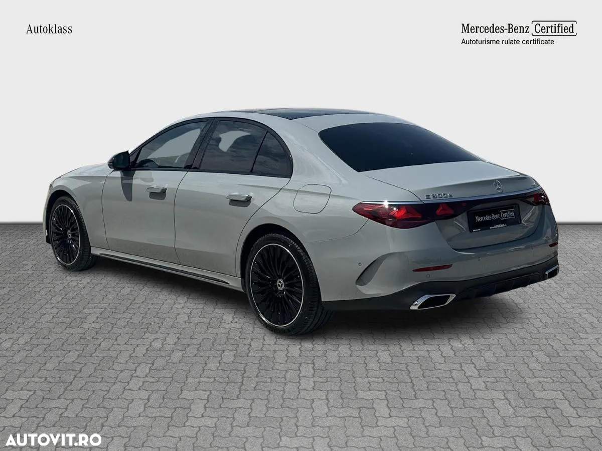 Mercedes-Benz E 300e 4Matic 9G-TRONIC Edition AMG Line - 7