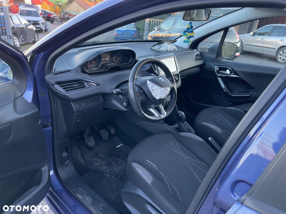 Peugeot 208 82 PureTech Style - 7