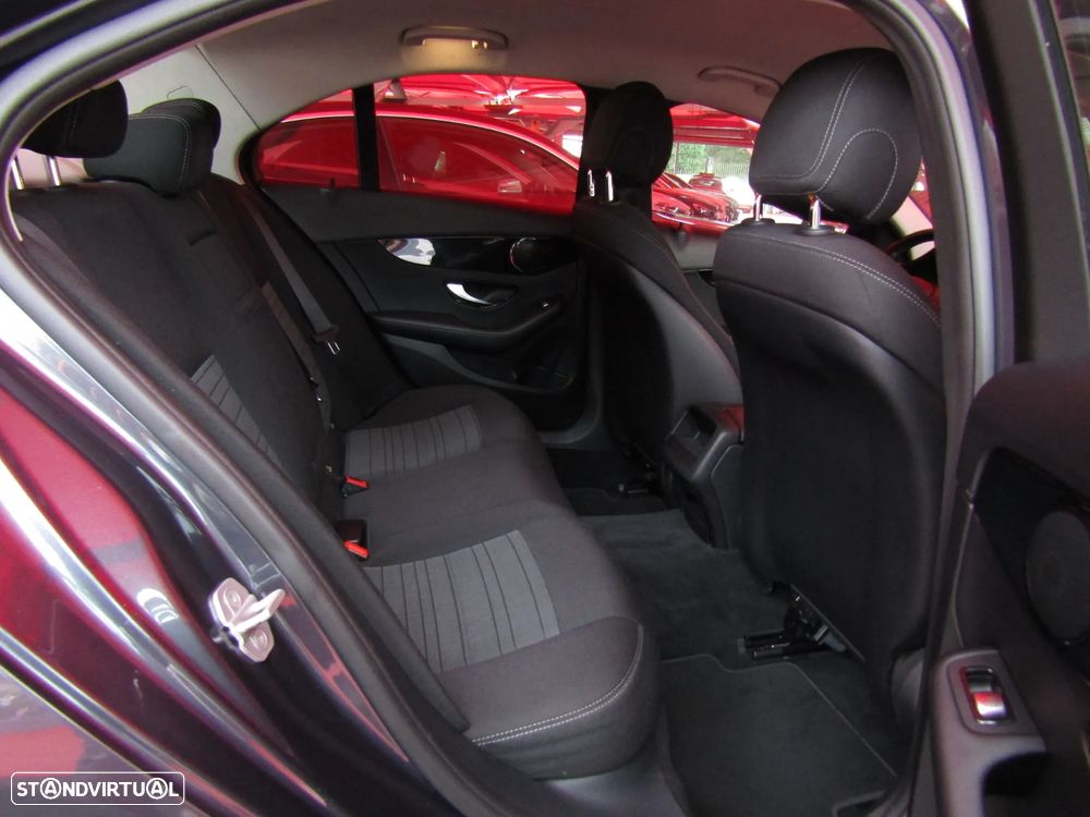 Mercedes-Benz C 200 d AMG Line - 19