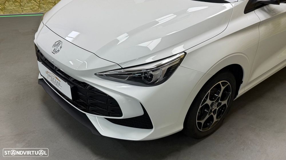MG MG3 1.5 L Hybrid+ Luxury - 25