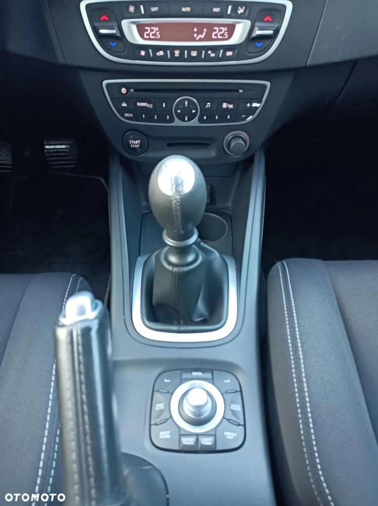 Renault Megane TCe 130 Dynamique - 15