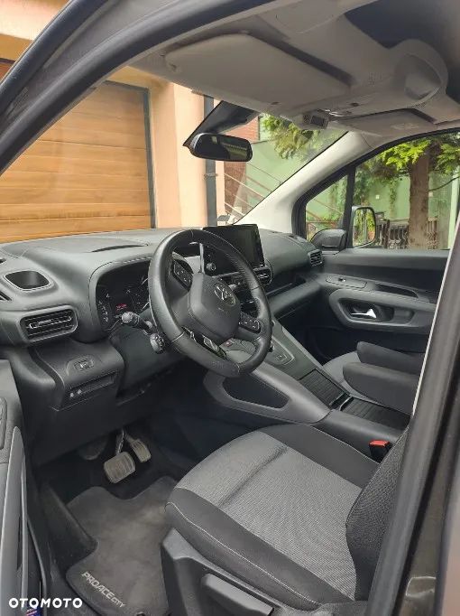 Toyota Proace City Verso Long 1.5 D-4D Family - 8