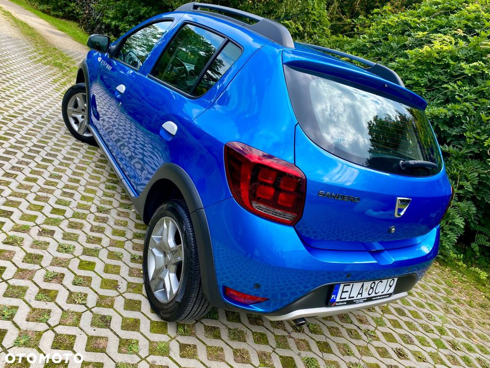 Dacia Sandero Stepway TCe 90 (S&S) Celebration - 14