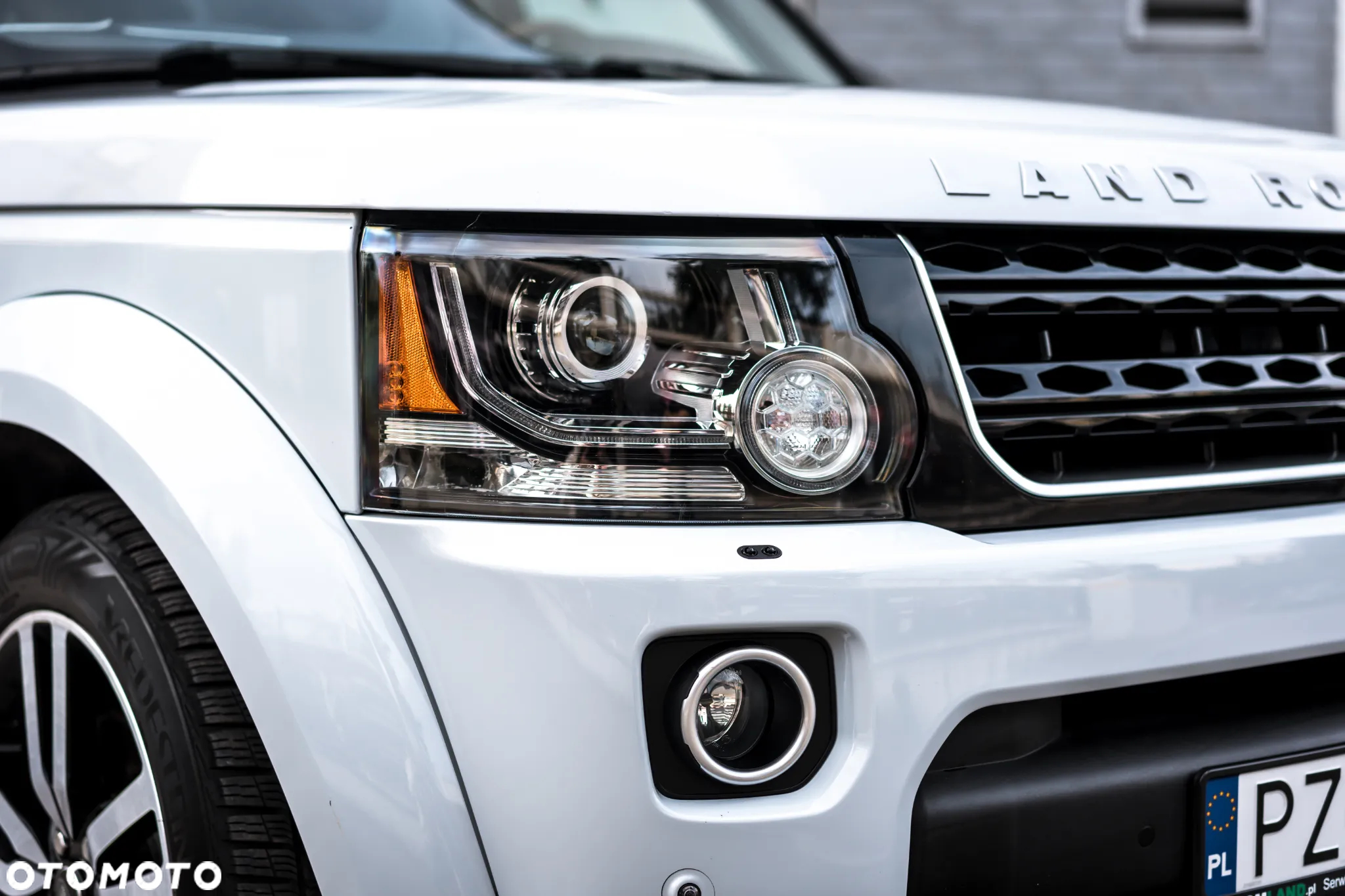 Land Rover Discovery IV 3.0 V6 SC Landmark - 3
