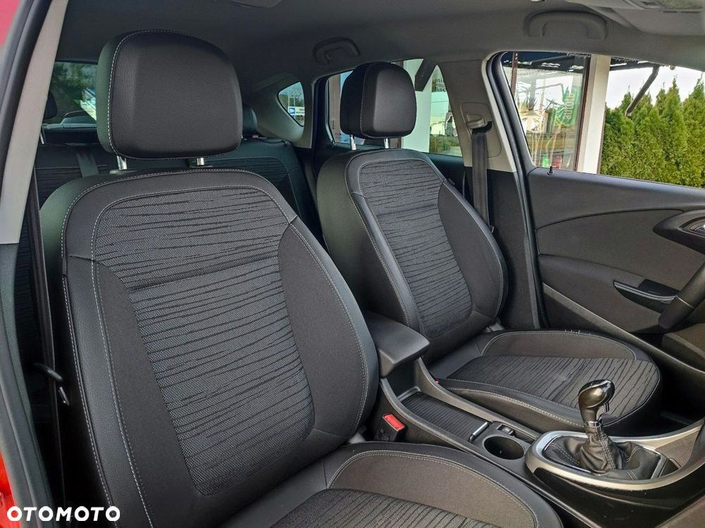 Opel Astra 1.4 Turbo Style - 14