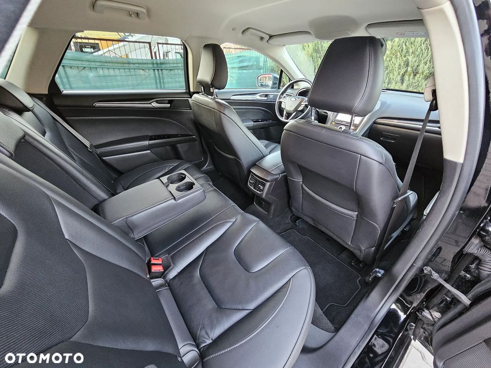 Ford Mondeo SW 2.0 EcoBlue Titanium - 29